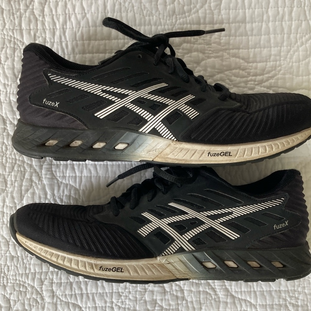 Asics Black and White Athletic Shoes with FuzeGEL Technology